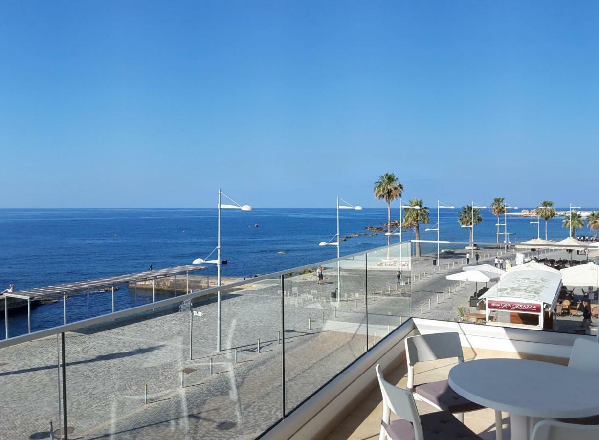 Lighthouse By The Sea Lovely 2Bdr Apartment Paphos Exteriör bild